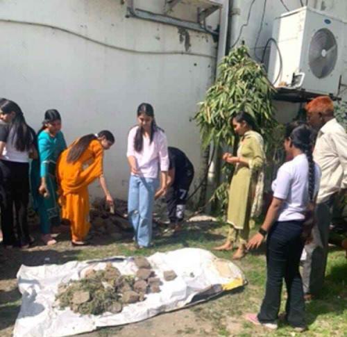 Cleanliness drive in campus 2 in Guru Nanak Girls College